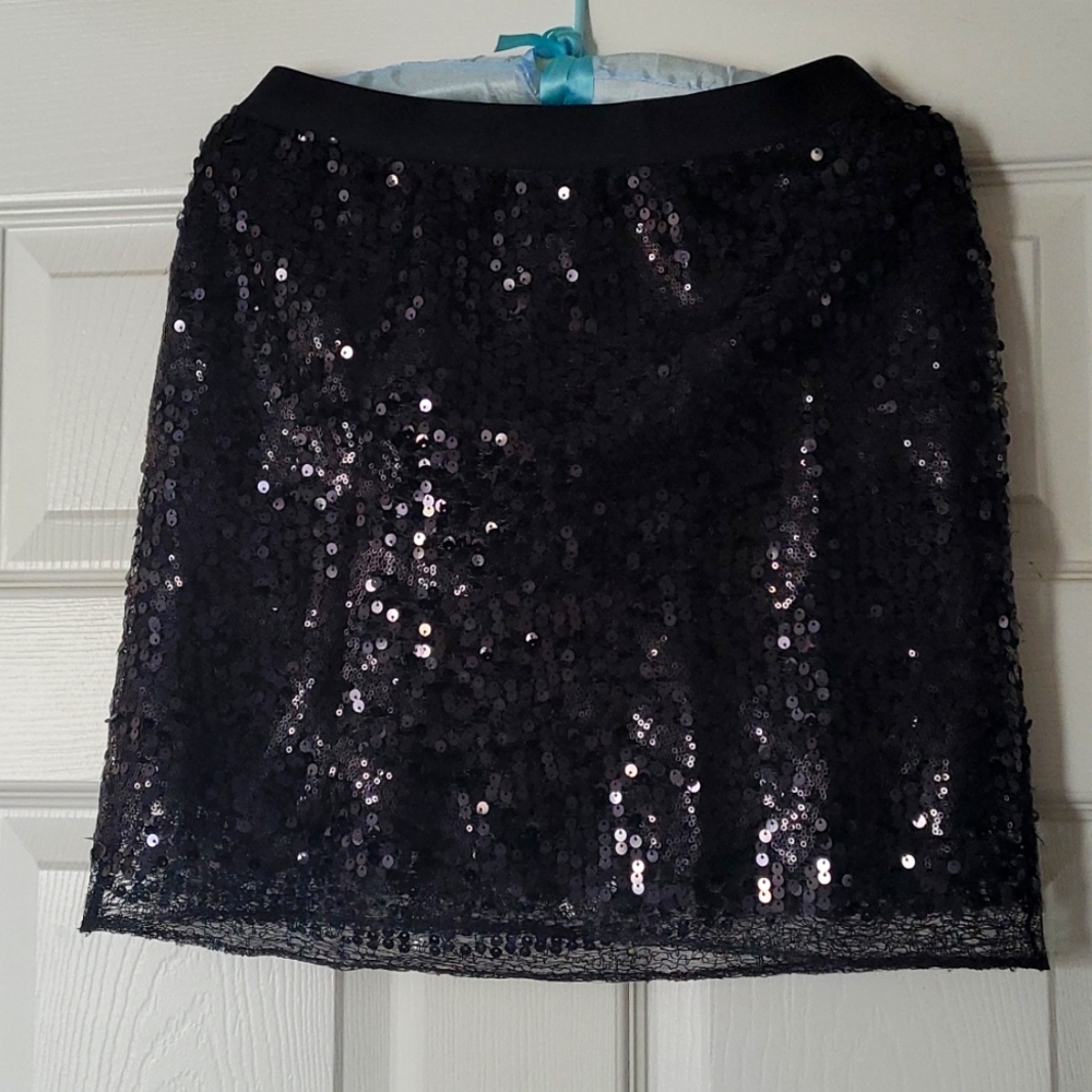 Black sequence skirt